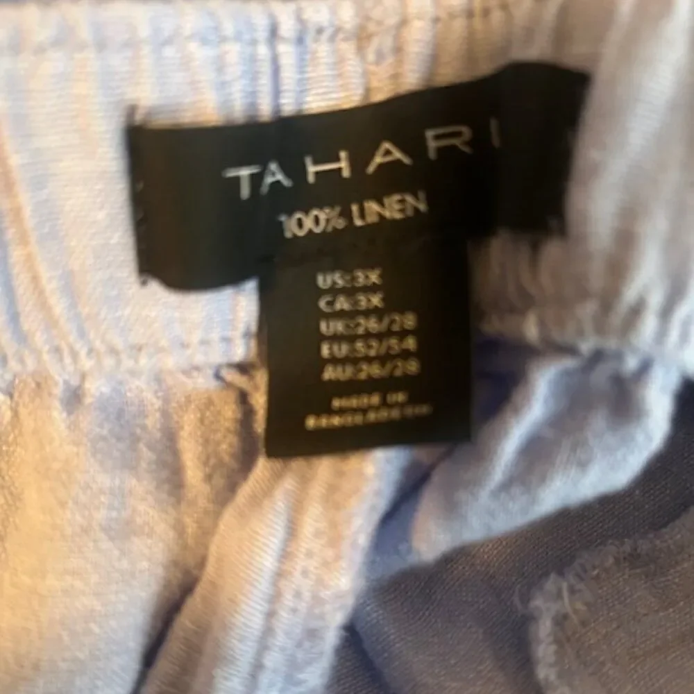 Tahari Blue Linen pull-on drawstring shorts, size 3X